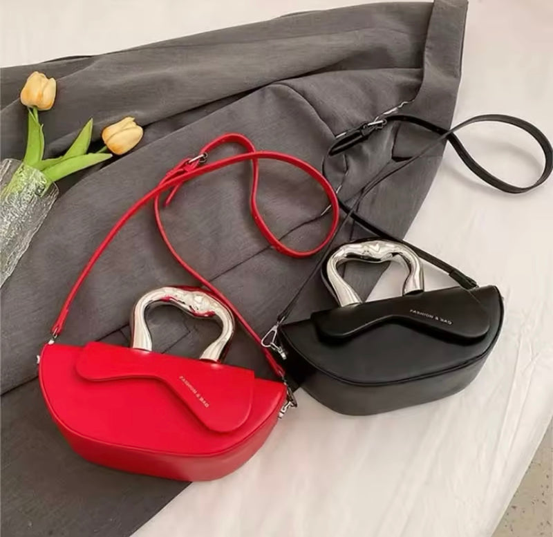 Clutch Me Bag