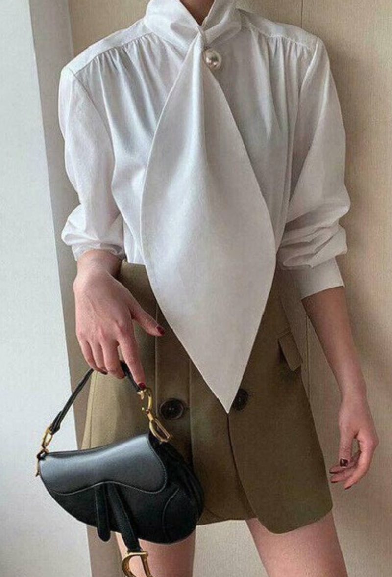 BIG TIE  BUTTON UP TOP